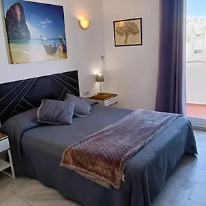 Apartamento En Puerto Marina 204